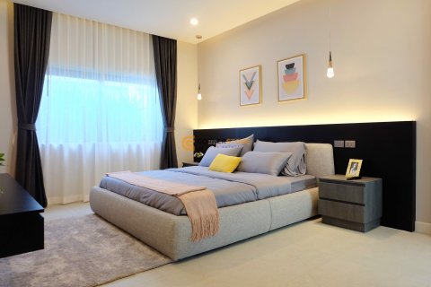Estudio en Pattaya, Tailandia № 132150 - foto 17