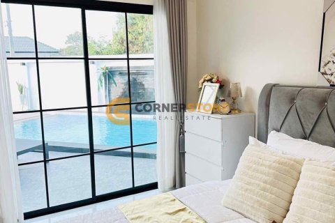 Estudio en Pattaya, Tailandia № 132155 - foto 12