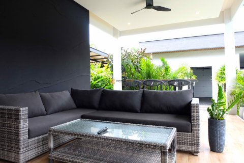 Estudio en Pattaya, Tailandia № 132152 - foto 29