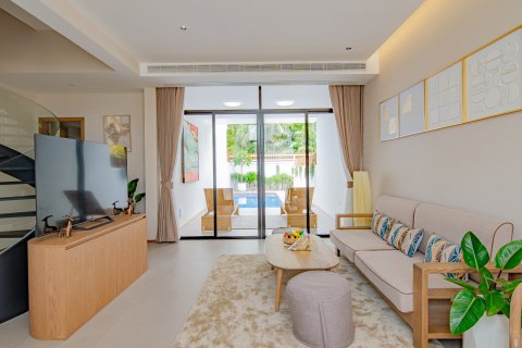 Townhouse in Pattaya, Thailand 2 bedrooms № 120989 - photo 12