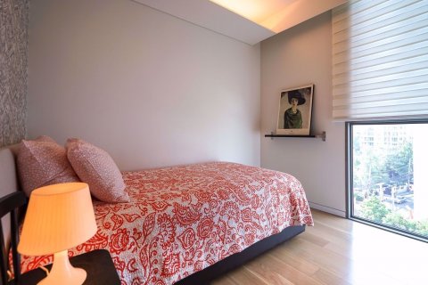 Condominio de 2 dormitorios en Watthana, Bangkok, Tailandia № 76372 - foto 10