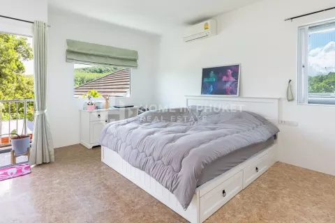 Casa de 3 dormitorios en Phuket, Tailandia № 131641 - foto 29