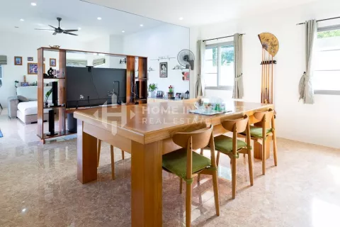 Casa de 3 dormitorios en Phuket, Tailandia № 131641 - foto 8