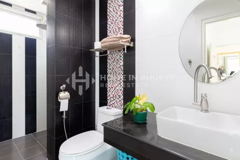 Casa de 3 dormitorios en Phuket, Tailandia № 131641 - foto 28