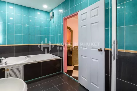 บ้านในภูเก็ต, ประเทศไทย 5 ห้องนอน № 131637 - รูปถ่าย 22