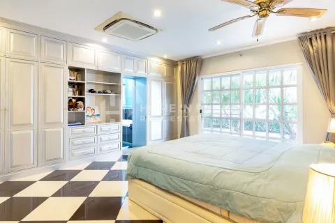 บ้านในภูเก็ต, ประเทศไทย 5 ห้องนอน № 131637 - รูปถ่าย 14
