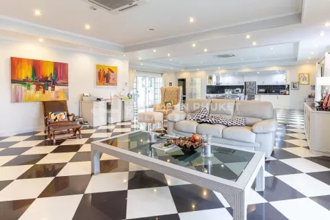 บ้านในภูเก็ต, ประเทศไทย 5 ห้องนอน № 131637 - รูปถ่าย 6