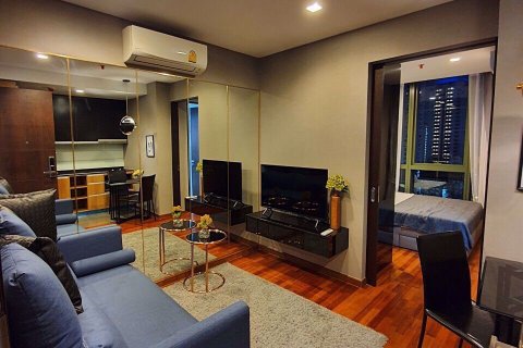 Condo in Bangkok, Thailand, 1 bedroom in Wish Signature Midtown Siam  № 77832
