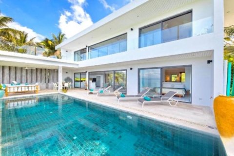Chalet de 3 dormitorios en Surat Thani, Tailandia № 132979