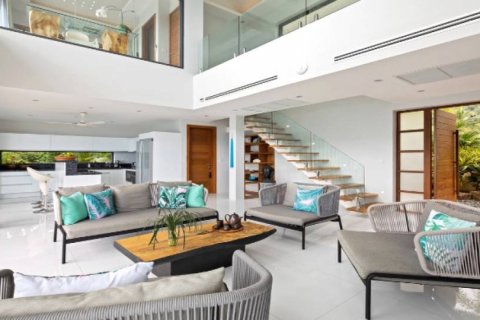 Chalet de 3 dormitorios en Surat Thani, Tailandia № 132979 - foto 4