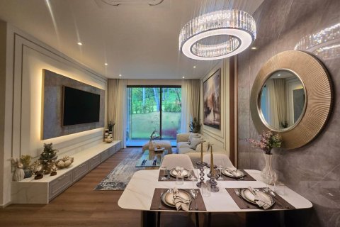 Chalet de 3 dormitorios en Surin Beach, Tailandia № 80152 - foto 16