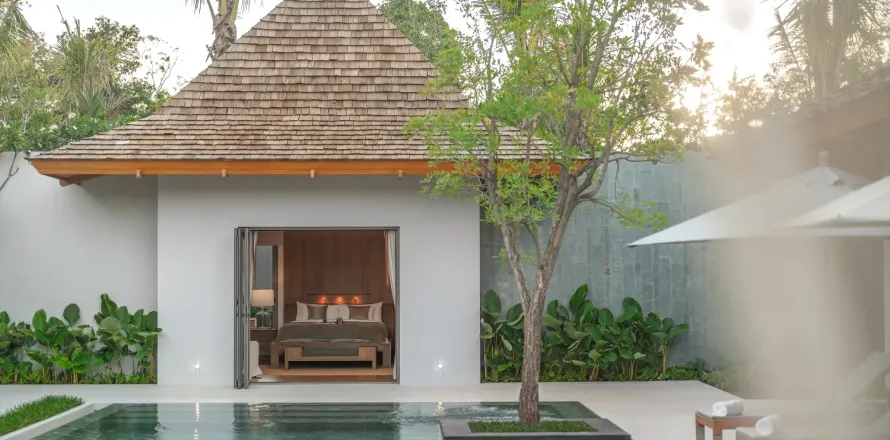 Casa de 4 dormitorios en Bang Tao, Tailandia № 132094