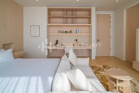 Casa de 4 dormitorios en Chalong, Tailandia № 131841 - foto 16