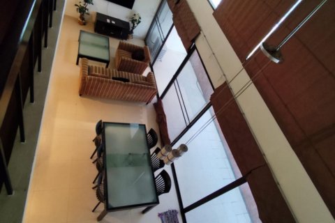 Eigentumswohnung in Pattaya, Thailand, 3 Schlafzimmer  № 123078 - Foto 11