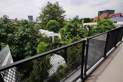 Adosado de 3 dormitorios en Bangkok, Tailandia № 142952 - foto 14
