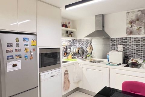 Apartamento de 2 dormitorios en Pattaya, Tailandia № 123355 - foto 5