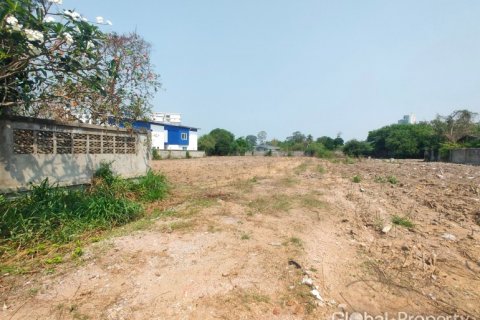 Terreno en Pattaya, Tailandia № 100767
