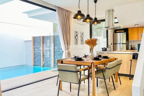 Casa de 3 dormitorios en Phuket, Tailandia № 131655 - foto 2