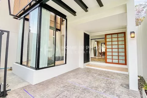Casa de 3 dormitorios en Phuket, Tailandia № 131655 - foto 23