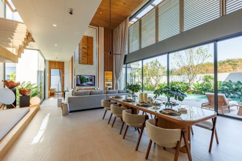 Chalet de 4 dormitorios en Bang Tao, Tailandia № 70904 - foto 4
