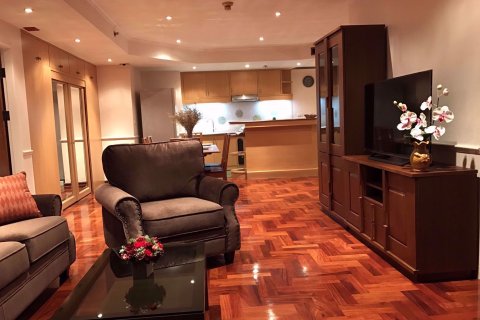 Condo à Watthana, Bangkok, Thaïlande, 2 chambres № 80345 - photo 5