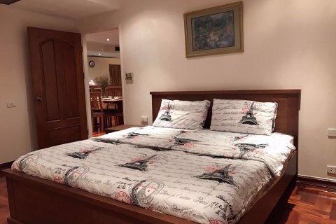 Condo à Watthana, Bangkok, Thaïlande, 2 chambres № 80345 - photo 12