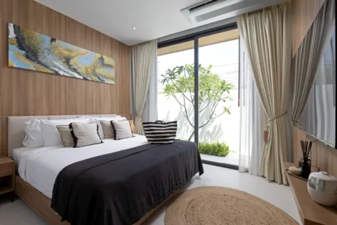 Villa in Phuket, Thailand 3 bedrooms № 107617 - photo 9