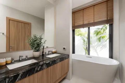 Villa in Phuket, Thailand 3 bedrooms № 107617 - photo 10