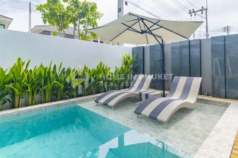 Casa de 4 dormitorios en Phuket, Tailandia № 130858 - foto 24