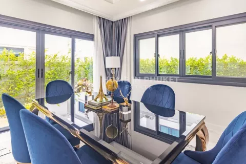 Casa de 4 dormitorios en Phuket, Tailandia № 130858 - foto 11