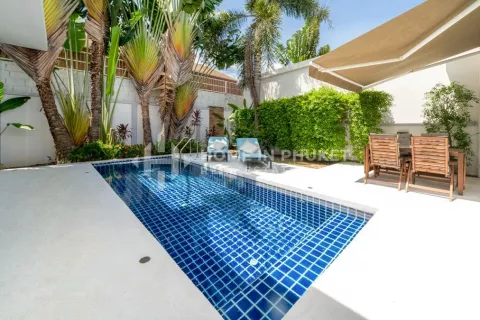 Casa de 3 dormitorios en Rawai, Tailandia № 130864 - foto 3