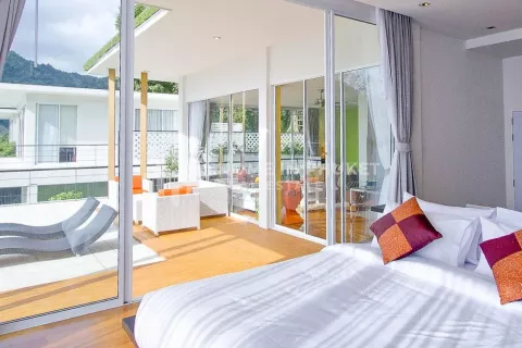 Condominio de 2 dormitorios en Kamala, Tailandia № 130863 - foto 9