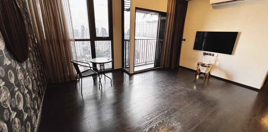 Condo in Bangkok, Thailand, 2 bedrooms in Park Origin Thonglor  № 78861