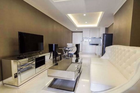 Condominio de 1 dormitorio en Bang Rak, Bangkok, Tailandia № 76618 - foto 3