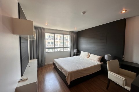 Condominio de 2 dormitorios en Bangkok, Tailandia № 82336 - foto 15