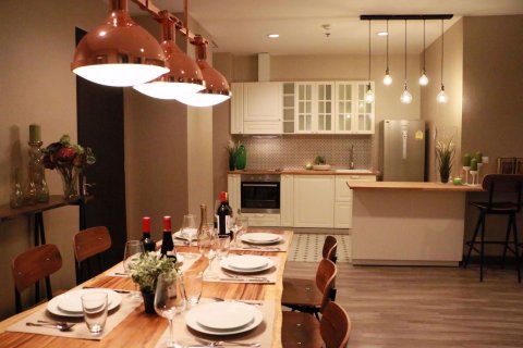 Condominio de 3 dormitorios en Khlong Toei, Bangkok, Tailandia № 76537 - foto 5