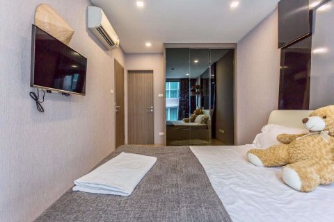 Condominio de 1 dormitorio en Watthana, Bangkok, Tailandia № 76533 - foto 16