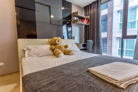 Condominio de 1 dormitorio en Watthana, Bangkok, Tailandia № 76533 - foto 17