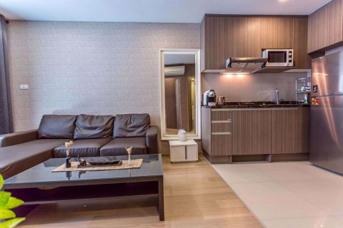 Condominio de 1 dormitorio en Watthana, Bangkok, Tailandia № 76533 - foto 3
