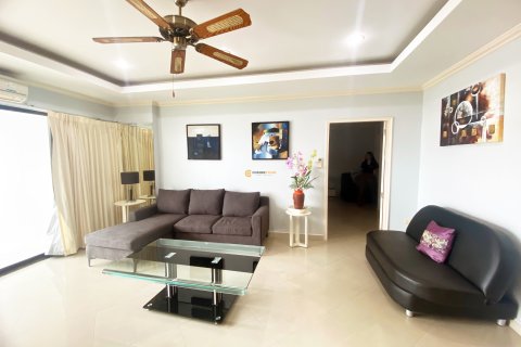 Estudio en el condominio en Jomtien Beach, Pattaya, Tailandia № 132175 - foto 16