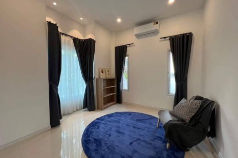 Chalet de 3 dormitorios en Pattaya, Tailandia № 123314 - foto 18