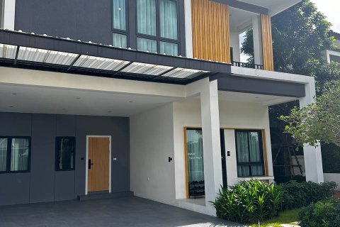 Villa in Pattaya, Thailand 4 bedrooms № 123315
