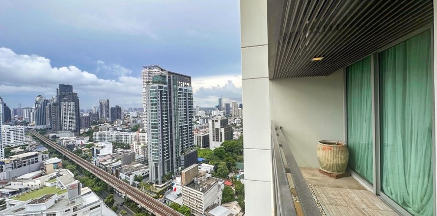 Condominio de 2 dormitorios en Bangkok, Tailandia № 104990