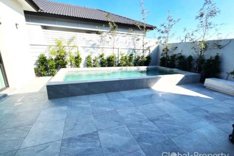 Casa de 3 dormitorios en Pattaya, Tailandia № 100750 - foto 6