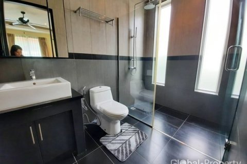 Haus in Pattaya, Thailand 4 Schlafzimmer № 100753 - Foto 9