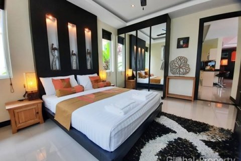 Haus in Pattaya, Thailand 4 Schlafzimmer № 100753 - Foto 13