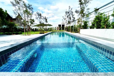 Casa de 3 dormitorios en Pattaya, Tailandia № 100751 - foto 2
