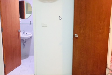 Condominio de 3 dormitorios en Watthana, Bangkok, Tailandia № 123656 - foto 19