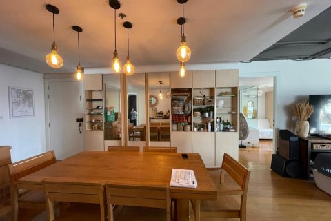 Condo in Watthana, Bangkok, Thailand, 3 bedrooms  № 123650 - photo 15