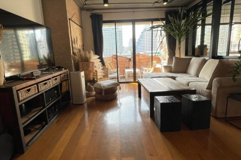 Condo in Watthana, Bangkok, Thailand, 3 bedrooms  № 123650 - photo 13